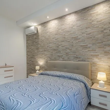 Holiday home In Paradiso