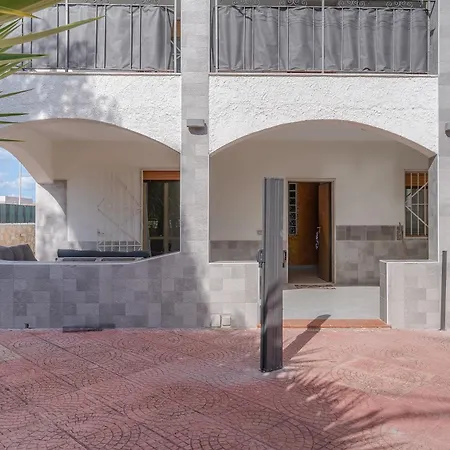 Holiday home In Paradiso